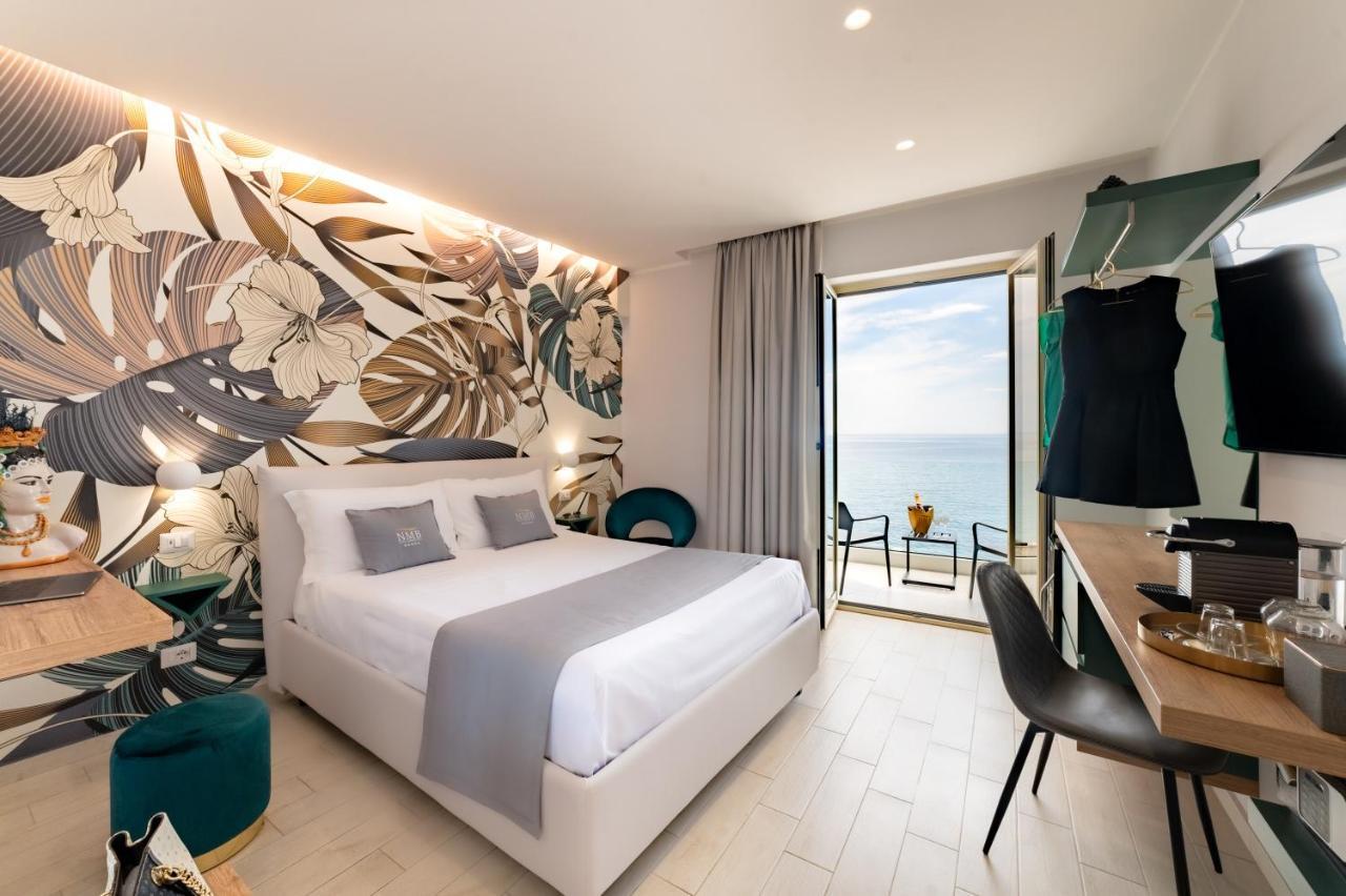 Naxos Marina Bay Bed & Breakfast Giardini Naxos Exterior foto