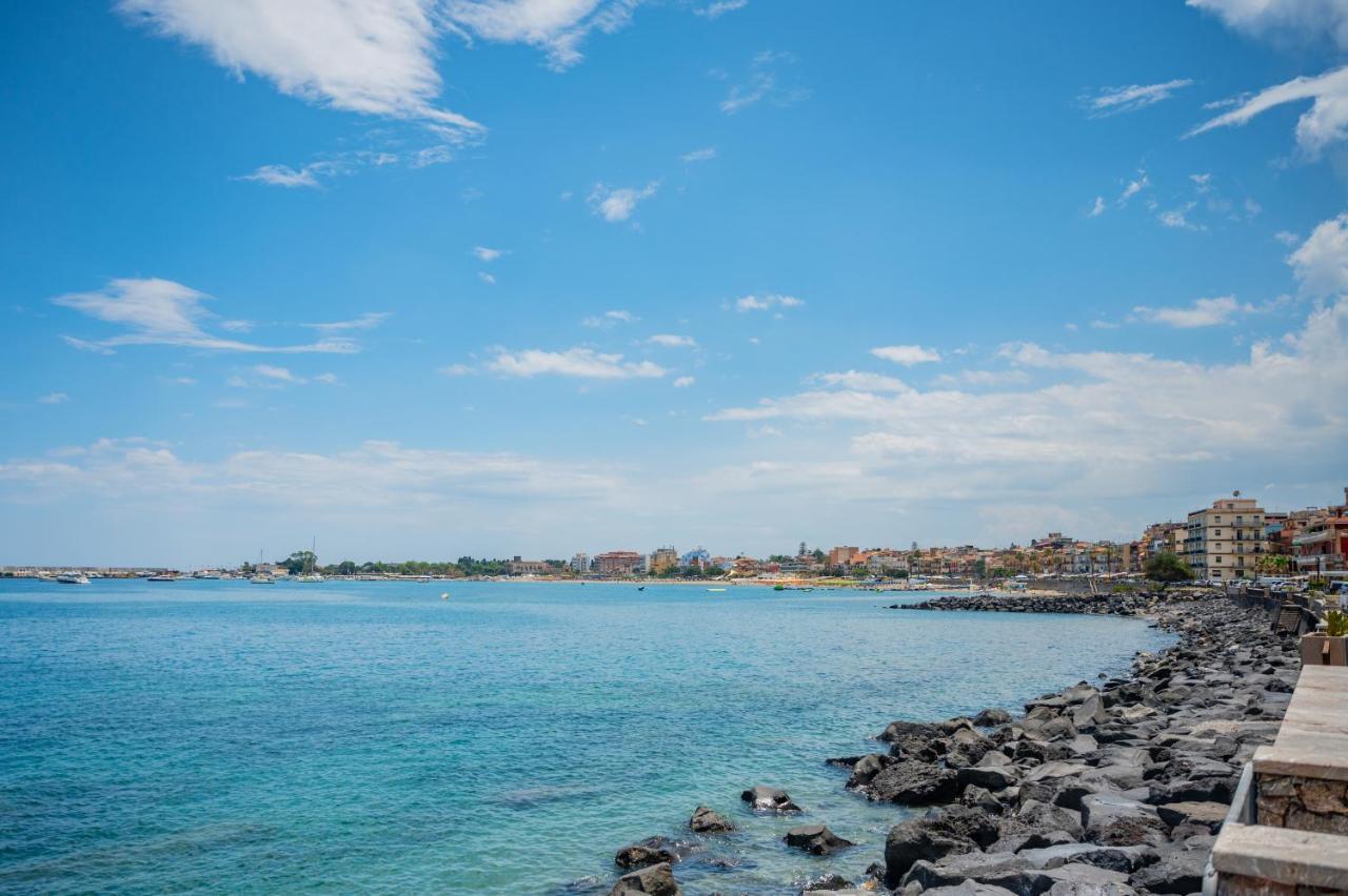 Naxos Marina Bay Bed & Breakfast Giardini Naxos Exterior foto